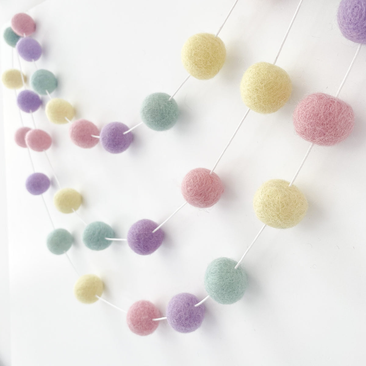 Handmade Rainbow Pom Pom Garland Decoration Kids Room Baby Shower Pastel  Decor