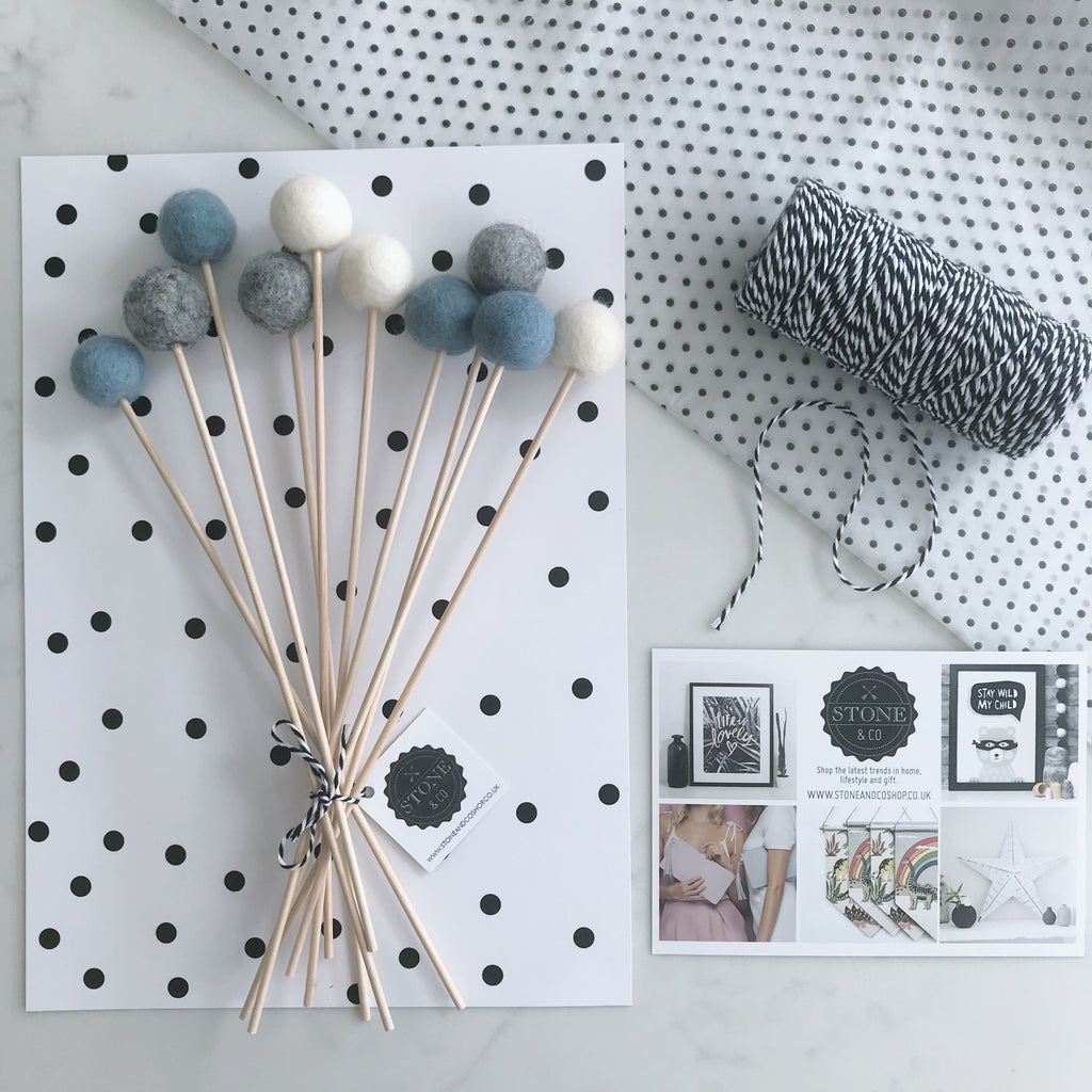 Felt Ball Flowers in Dusty Blue, Natural Grey and Natural White - stoneandcoshop