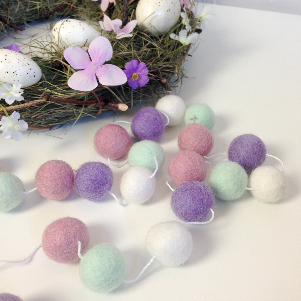 Stone and Co Felt Ball Pom Garland Spring Time - stoneandcoshop